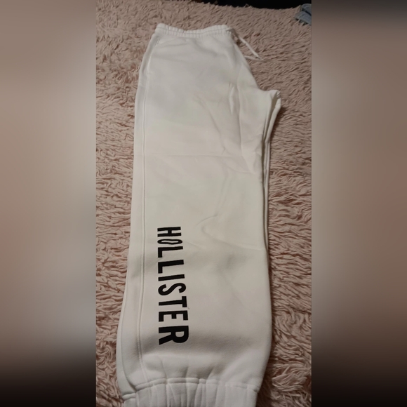 Relaxed white Hollister joggers - Picture 4 of 5